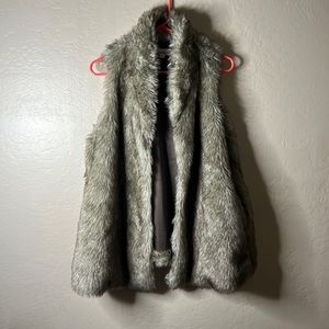 Olive and Ivy maternity fur vest